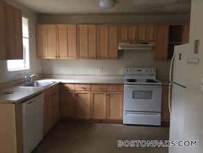 Building Photo - 1440 Tremont St