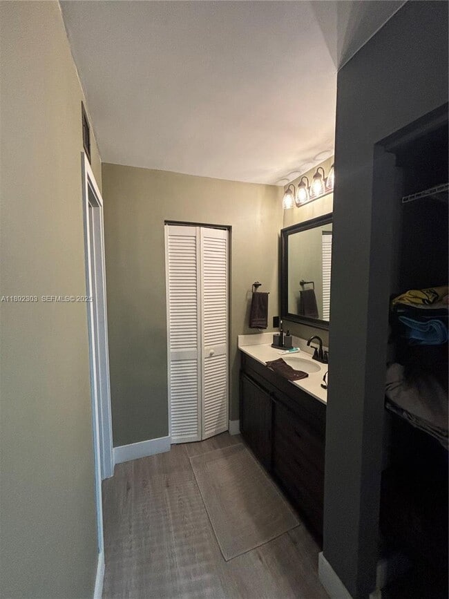 Building Photo - 13255 SW 88th Ln