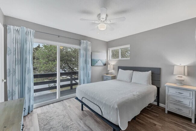 Building Photo - 1142 Amanda-SI ID1351227P