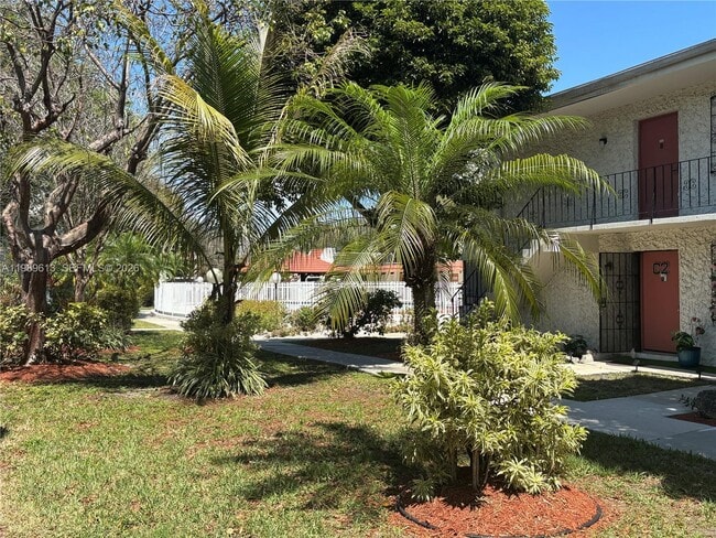 Building Photo - 8701 SW 141st St