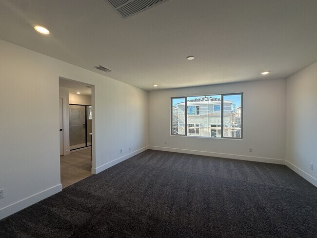 Building Photo - 10273 Digby Fine St