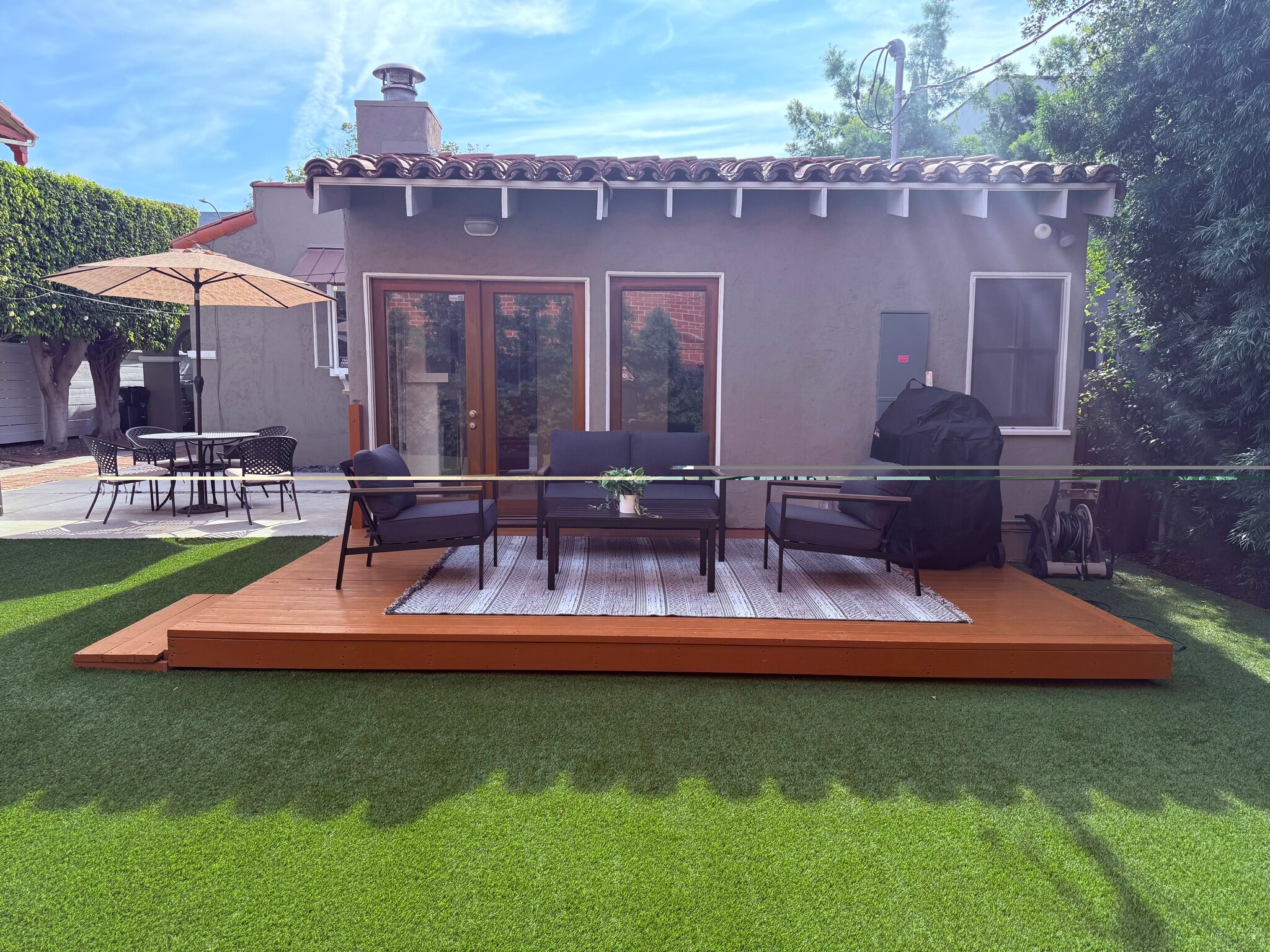 Building Photo - 1023 S Stanley Ave