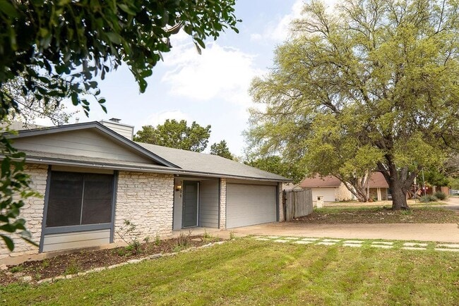 Primary Photo - 7006 Bill Hughes Rd