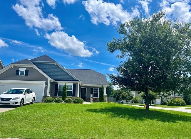 Primary Photo - 2860 Bismuth Dr S