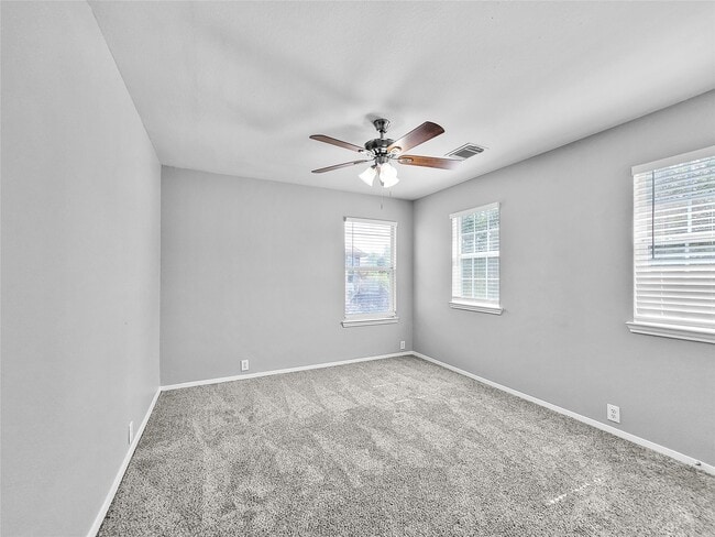 Building Photo - 2826 Feather Green Trail