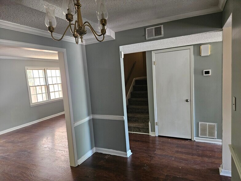 Building Photo - 148 Glen Acres Ct