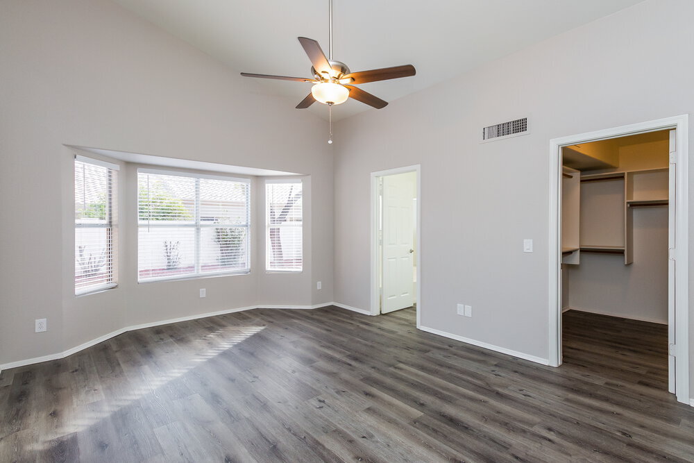 Building Photo - 4243 E Balsam Ave