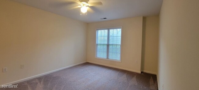 Building Photo - 2 br, 2 bath Condo - Avera Place Condomini...