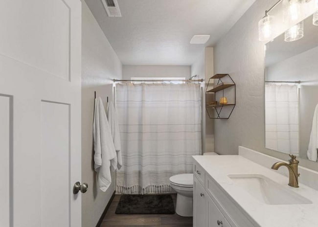 Building Photo - 3813 N Pradera Ct