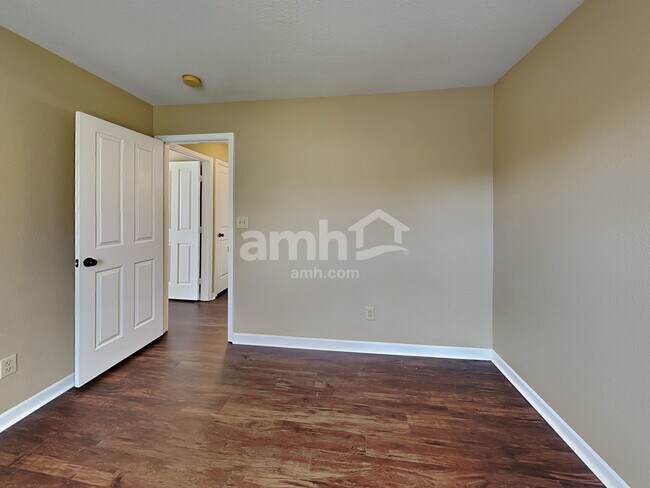Building Photo - 12654 Walney Ct
