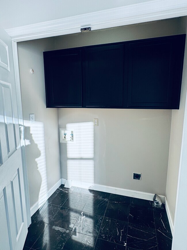 Building Photo - 3213 Terrel Mill Rd