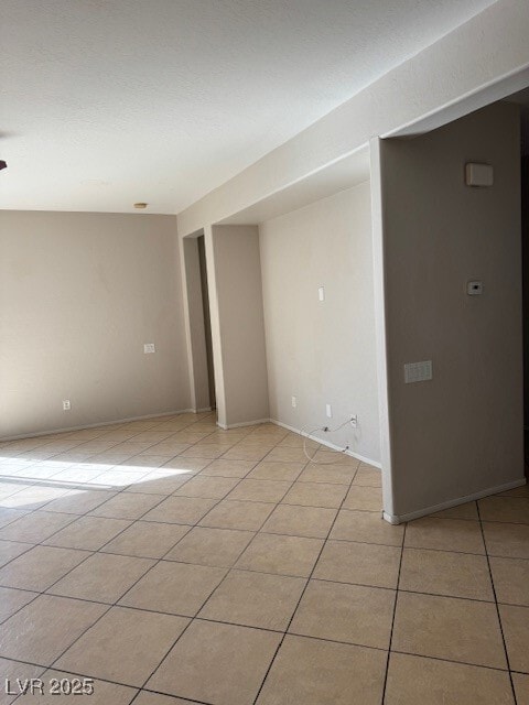 Building Photo - 2544 Rue Colmar Dr