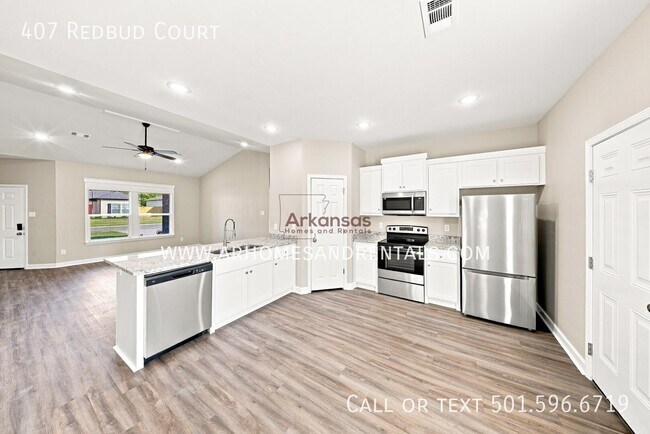 Building Photo - 407 Redbud Ct