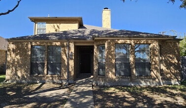 Building Photo - $2000 MESQUITE- Beautiful home with open f...