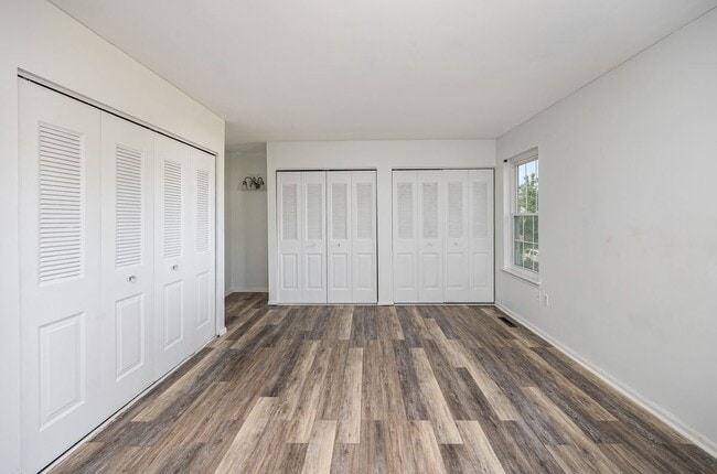 Building Photo - 5434 Autumn Dr