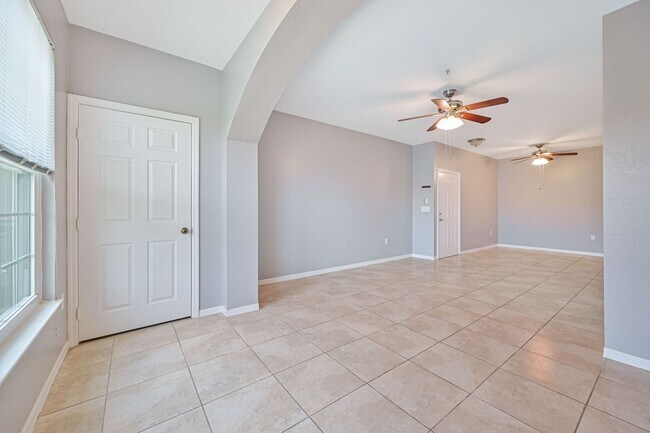 Building Photo - 23580 Walden Center Dr
