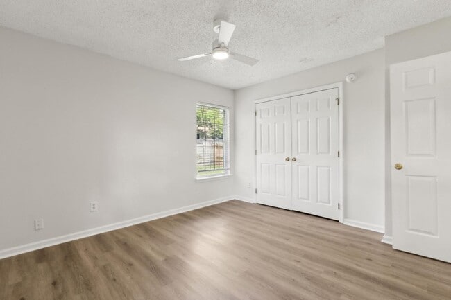 Building Photo - 3126 Penton St
