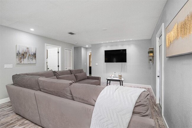 Building Photo - 3012 N Highland Ave