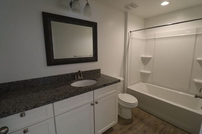 Building Photo - Beautiful Legacy Farms Home