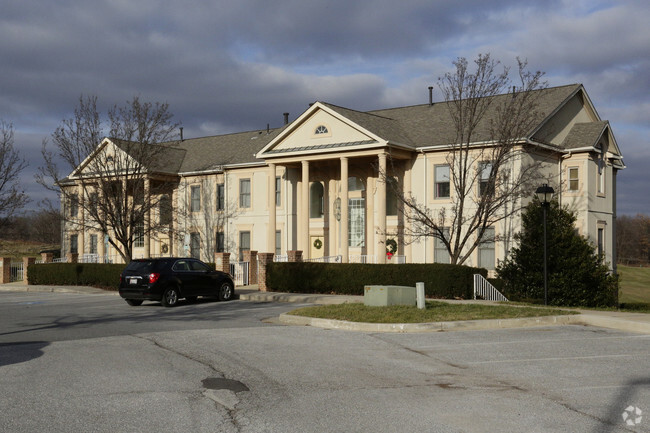 Building Photo - Villas at Turf Valley