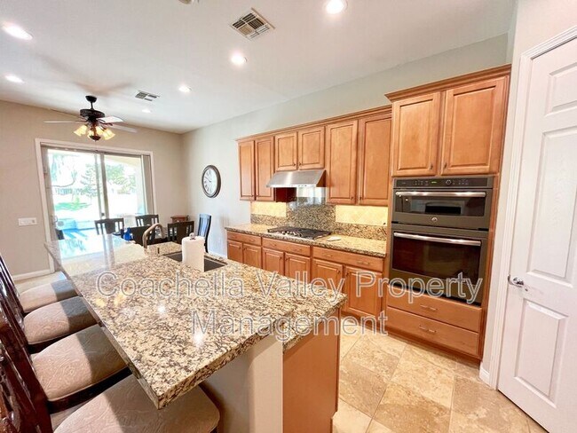 Building Photo - 80734 Camino Santa Elise