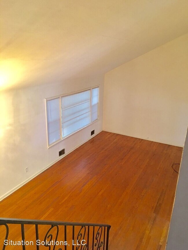 Building Photo - 3 br, 2 bath House - 1033 Georgetown Rd