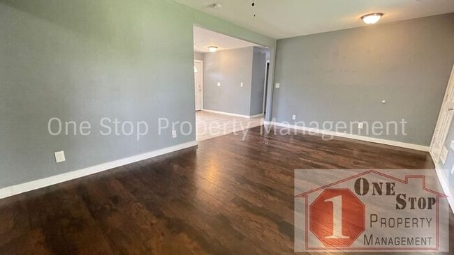 Building Photo - Updated 4 Bedroom, 2 Bath home in South Ka...