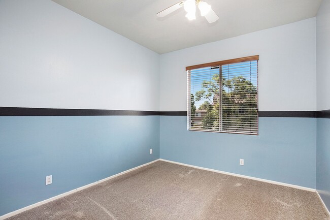 Building Photo - Portola Hills Bella Palermo - GORGEOUS 3 B...