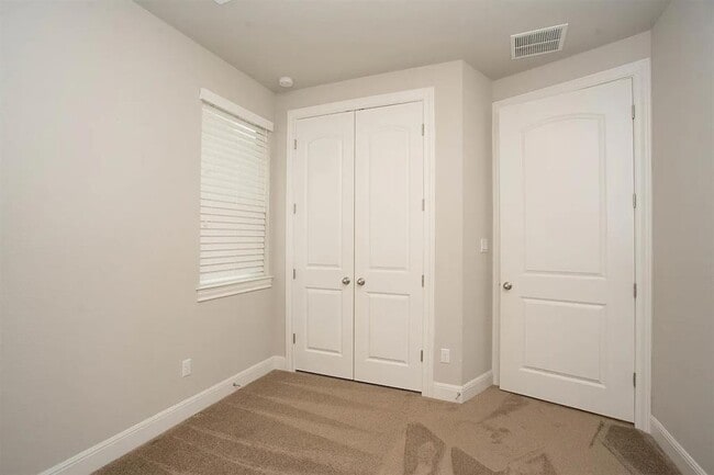 Building Photo - 3809 Vinalopo Dr