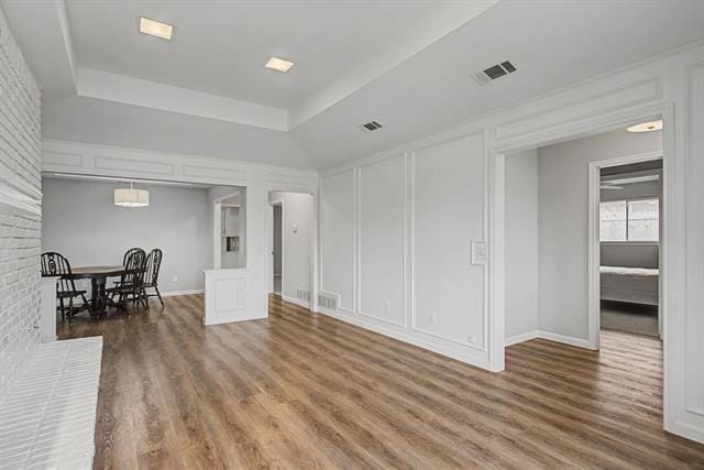 Building Photo - 2126 Teakwood Ln