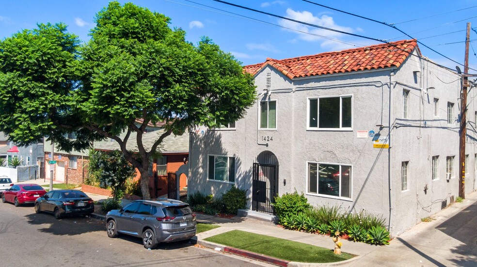 Building Photo - 1424 Chestnut Ave