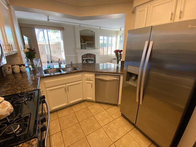 Building Photo - 11366 Via Rancho San Diego