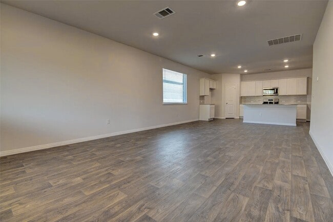 Building Photo - 228 Sunniberg Lp