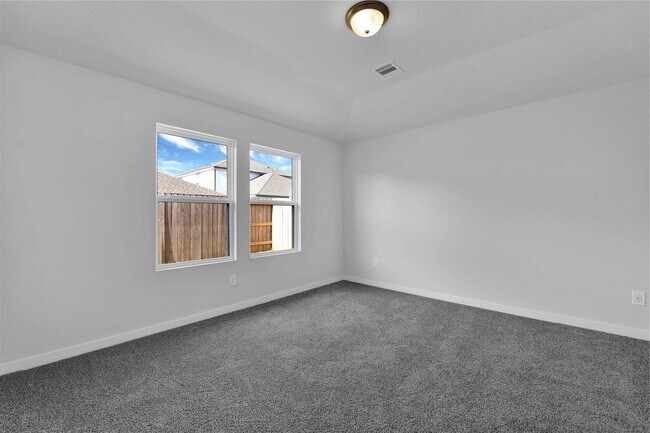 Building Photo - 18626 Etta Pnes Cir