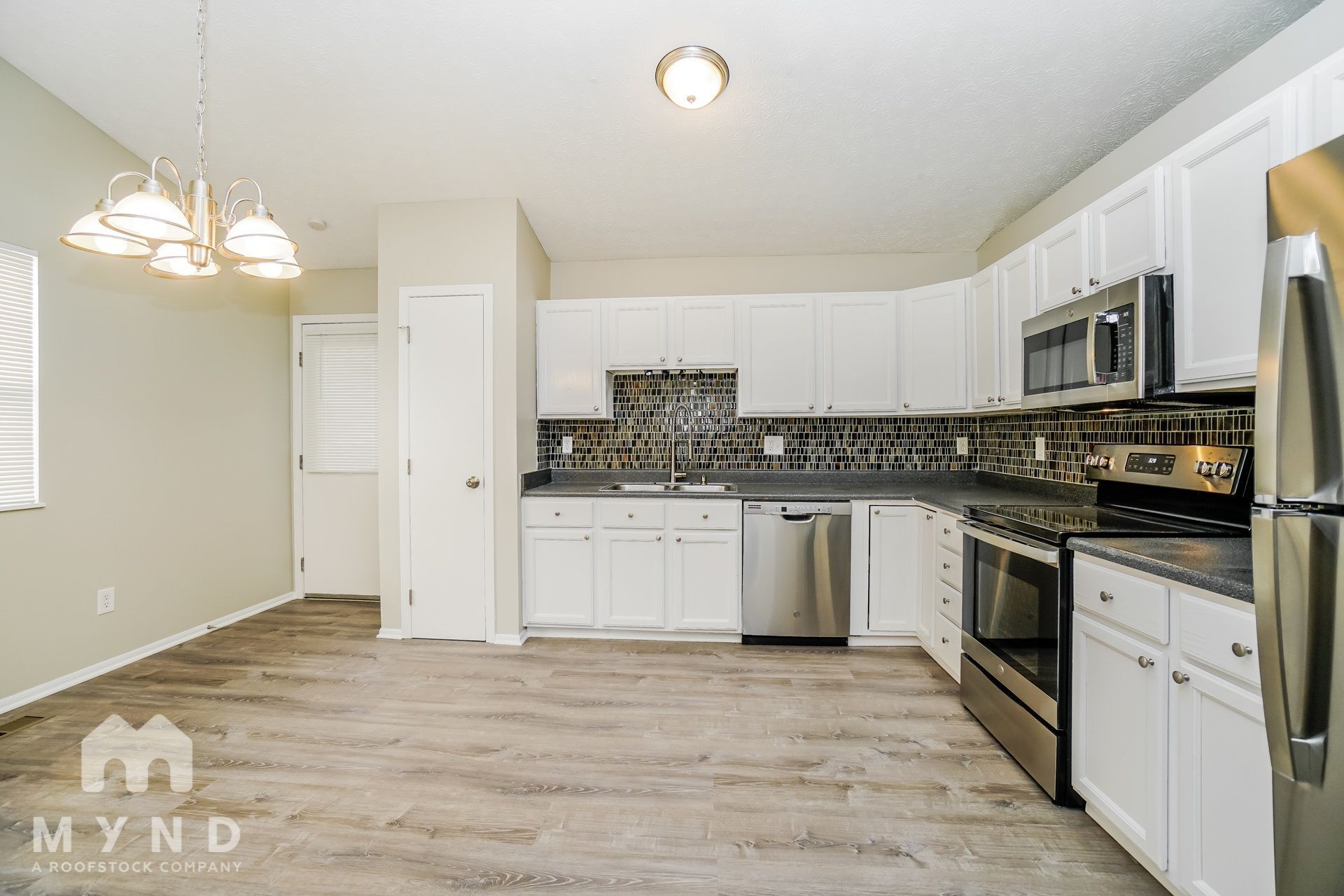 Building Photo - 1316 Winesap Dr