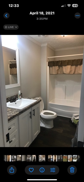 Guest bathroom - 656 Warner Ave