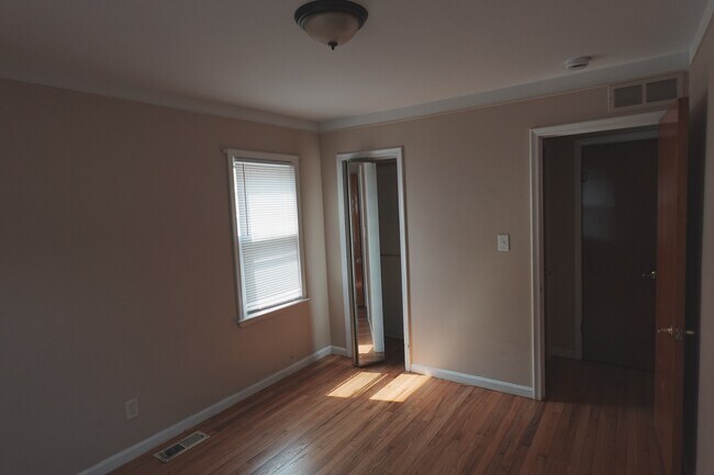 Building Photo - 13407 Sherman Ave