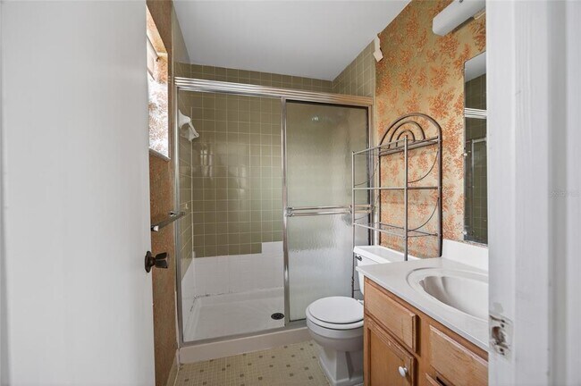 Building Photo - 1567 SE 27th St