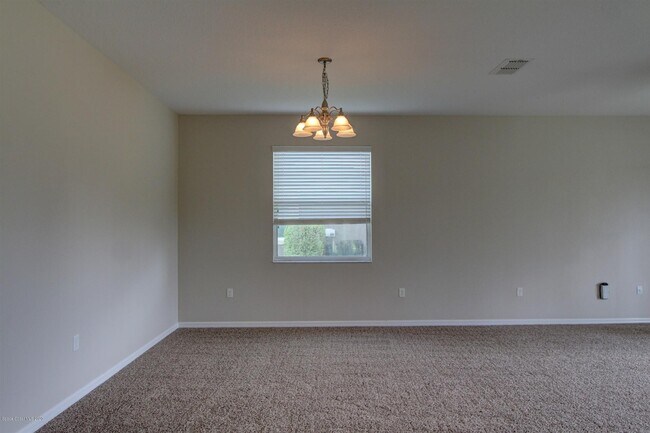 Building Photo - 5864 Trieda Dr
