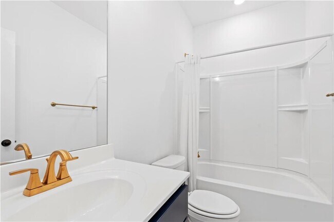 Building Photo - 1504 Pinedale Crst NW