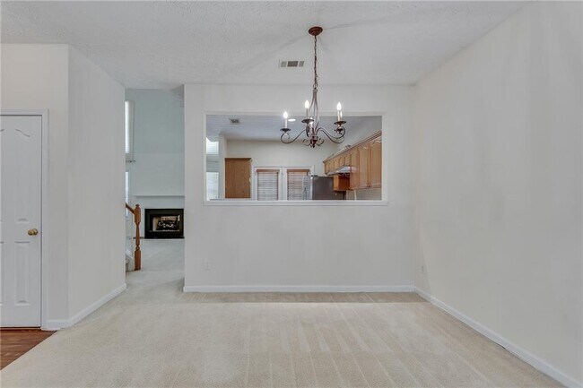 Building Photo - 1045 Mosscroft Ct