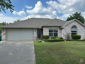 Building Photo - Available June 1st! 3-Bedroom, 2-Bathroom ...