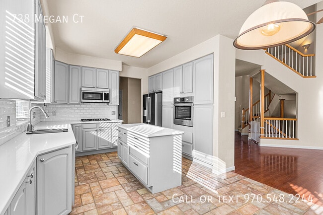 Building Photo - 738 Megan Ct