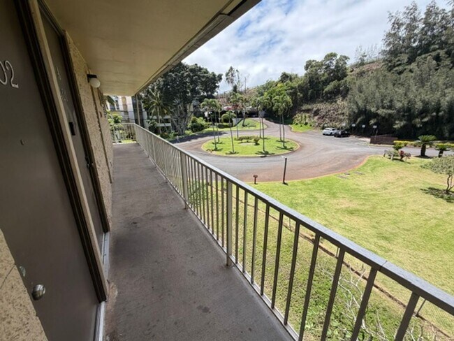 Building Photo - Beautiful Setting for this Two Bedroom, One Bath Unit Only Minutes Away from Wheeler AB and Schof...