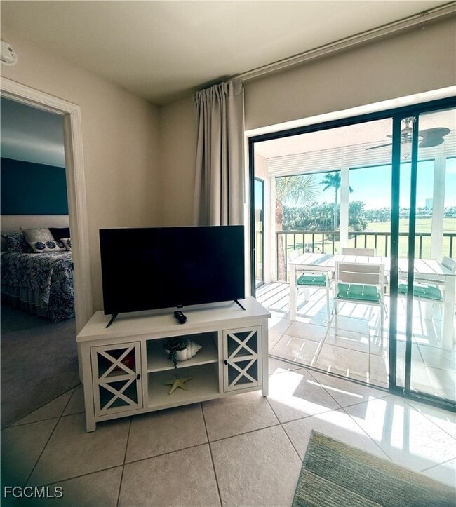 Building Photo - 12171 Kelly Sands Way