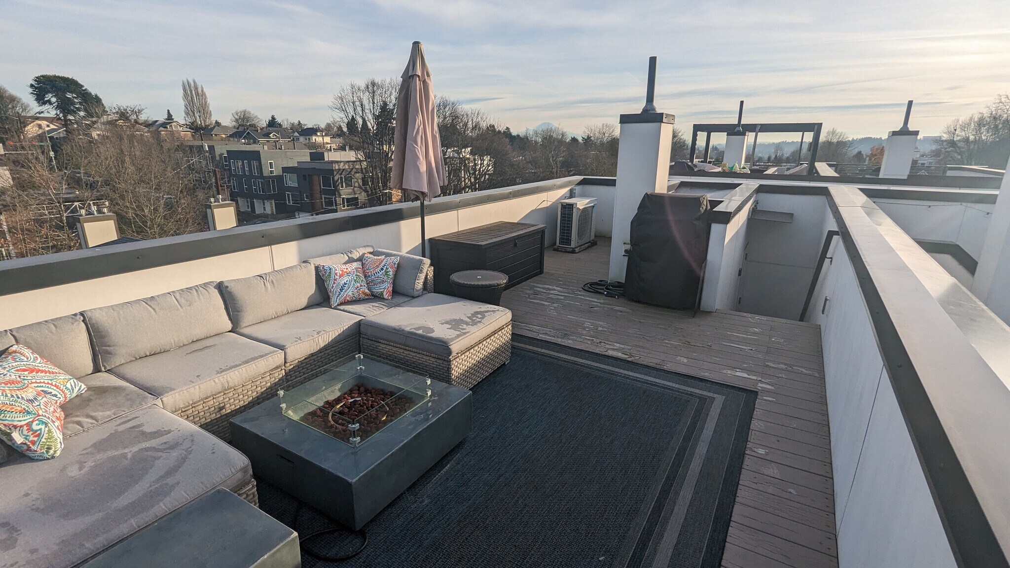 Building Photo - 2616 E Yesler Way