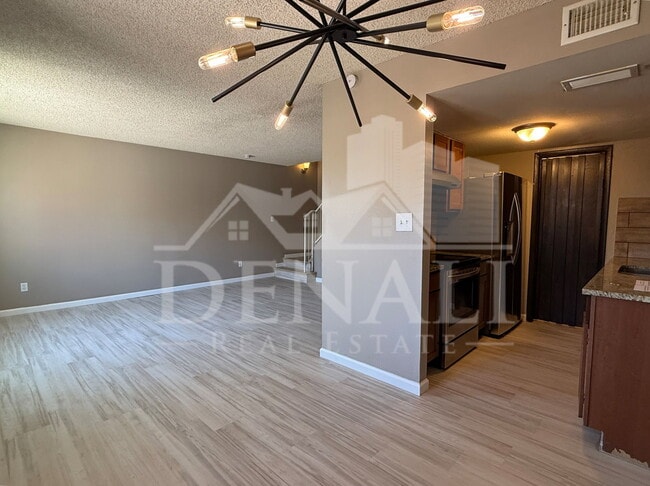 Building Photo - 6714 W Monterosa St