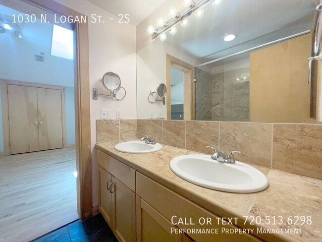 Building Photo - 1030 Logan St