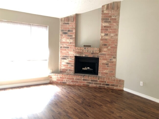 Building Photo - 20415 Boxridge Ln