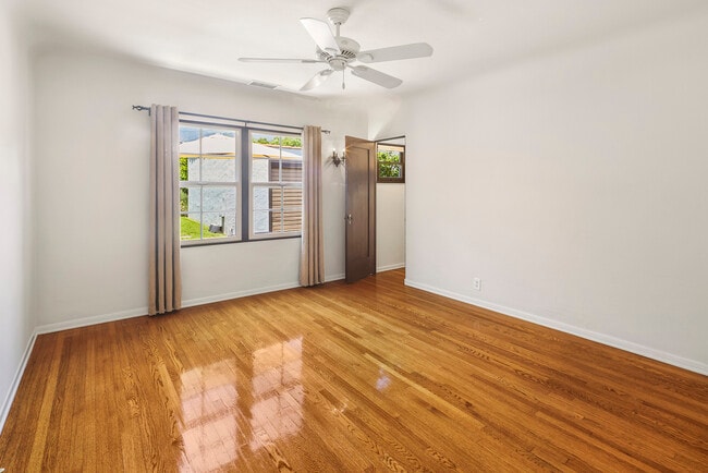 Bedroom 1 - 2207 E Mountain St